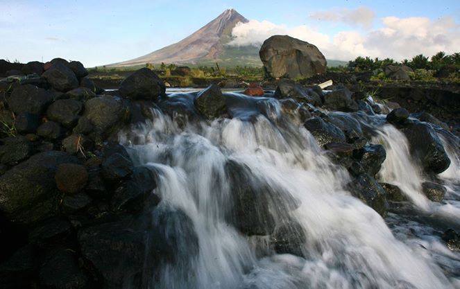 Albay's Paradox. Photo courtesy: Niño Orbeta