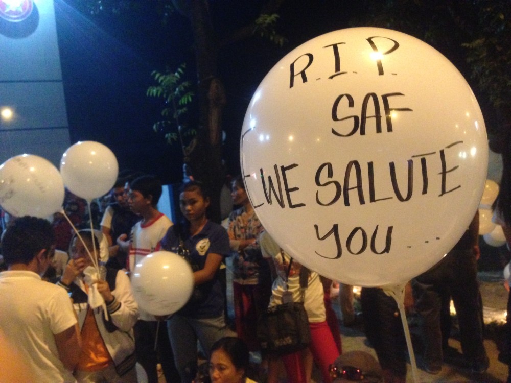 PNP-SAF-Mamasapano-Maguindanao-Massacre-Oplan-Wolverine-Marsan-SubSelfie-Blog-white-balloons-salute