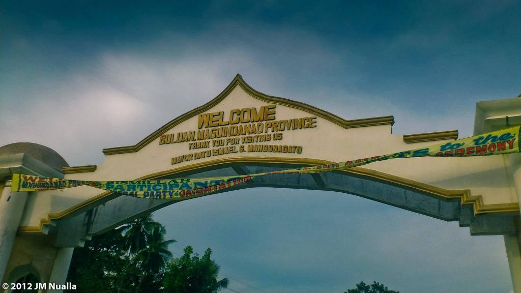 It's easy to see who is in power in Mindanao at any given time. Photo courtesy: JM Nualla.