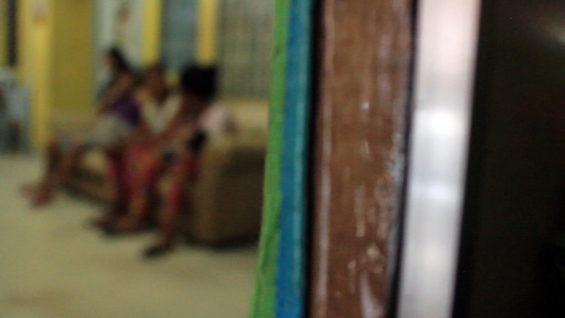 subselfie-little-angels-in-need-of-hugs-women-in-crisis