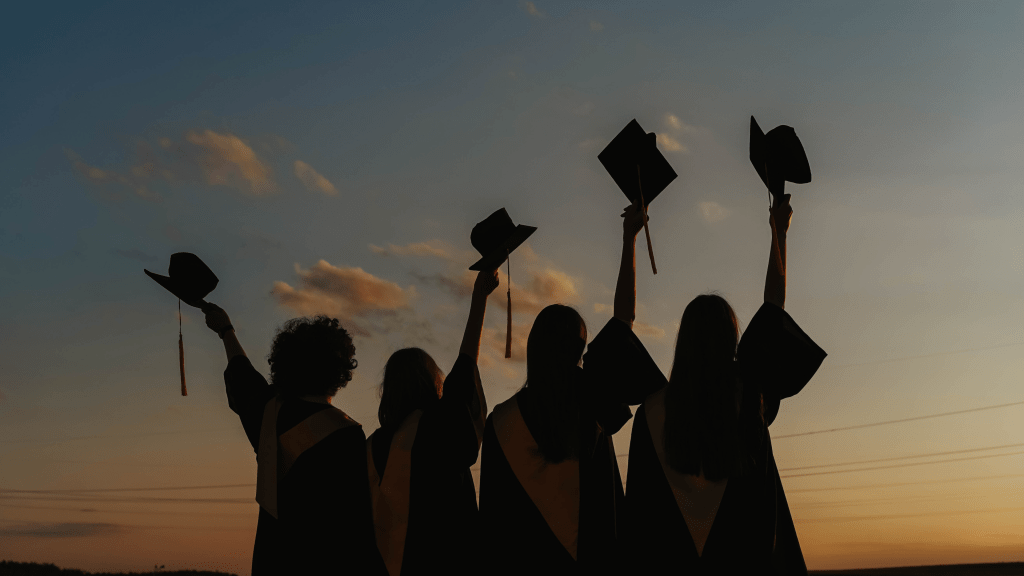Graduation to Career Prep: 8 Essential Guides to Prepare You for the&nbsp;Workforce