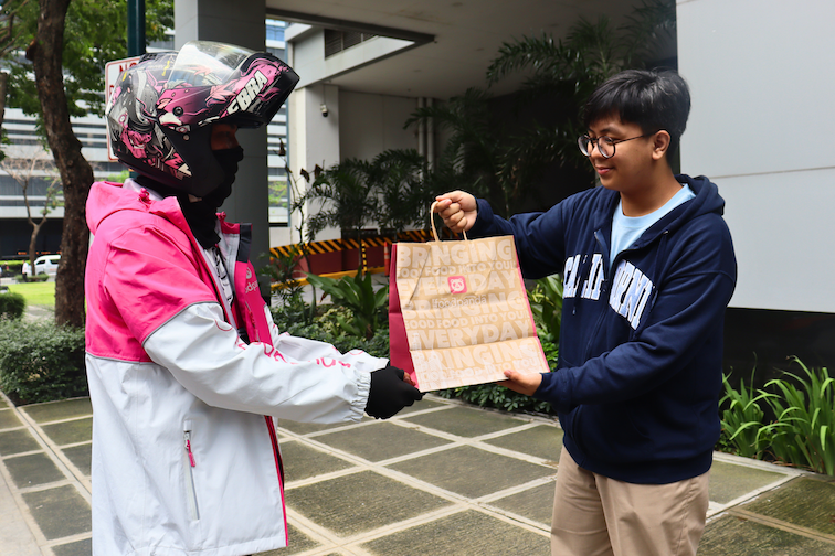 From Everyday Gastos to Everyday Savings: 5 Pro Moves for Your&nbsp;Budget