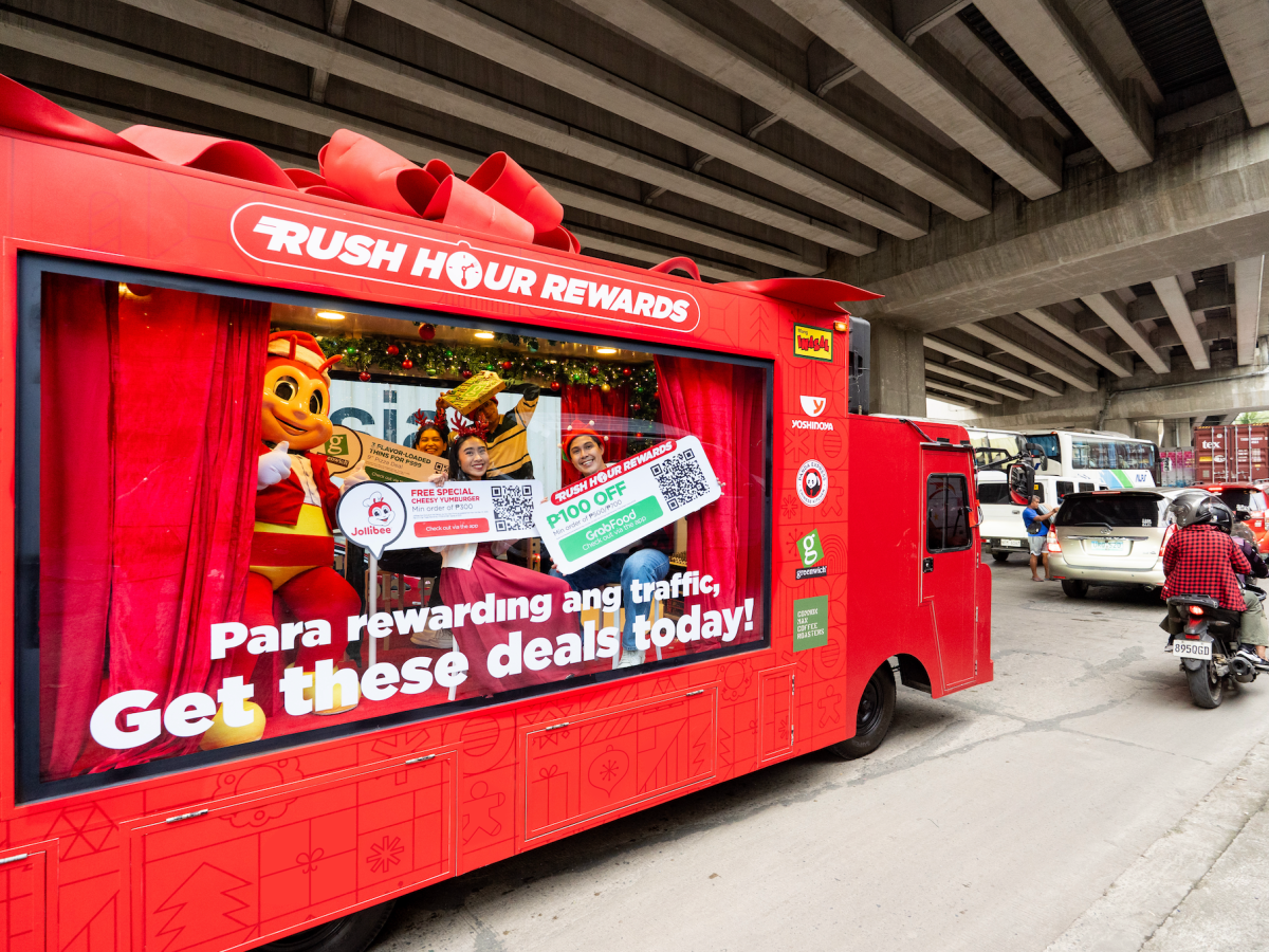 Christmas rush made jolly with Jollibee Group Rush Hour&nbsp;Rewards